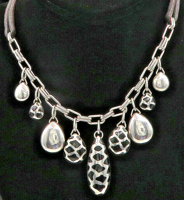 925 Sterling Silver  Vintage Black Onyx Spotted Inlay Rope Necklace  NE3154
