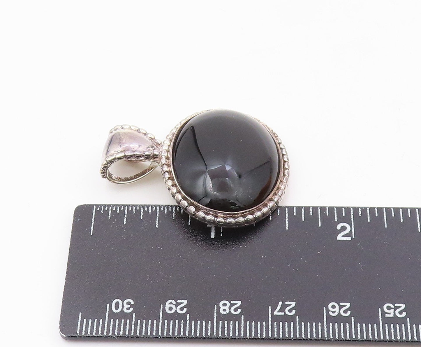925 Sterling Silver  Vintage Cabochon Cut Black Onyx Fluted Pendant  PT7908