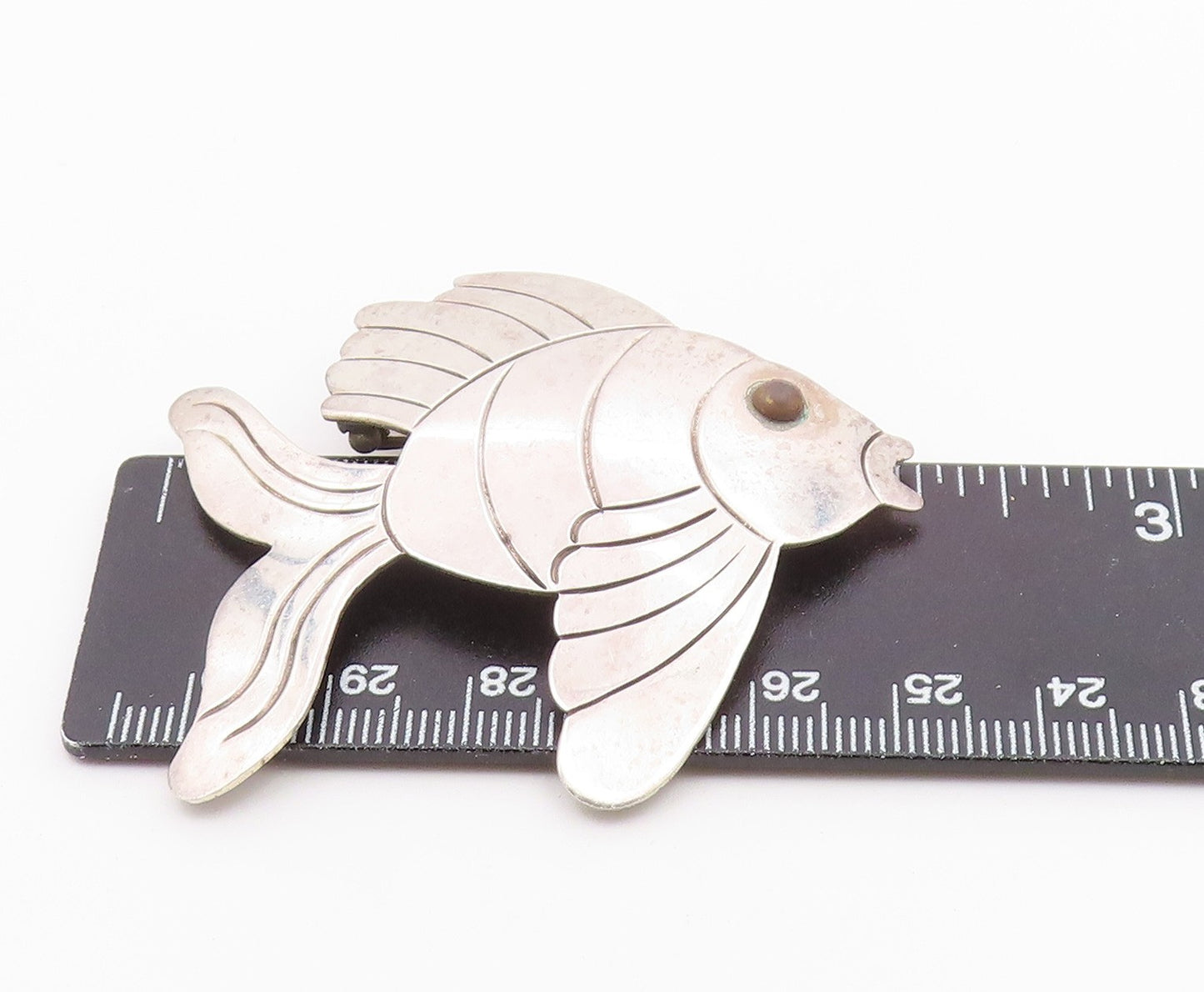 MEXICO 925 Sterling Silver  Vintage Two Tone Fish Motif Brooch Pin  BP8192