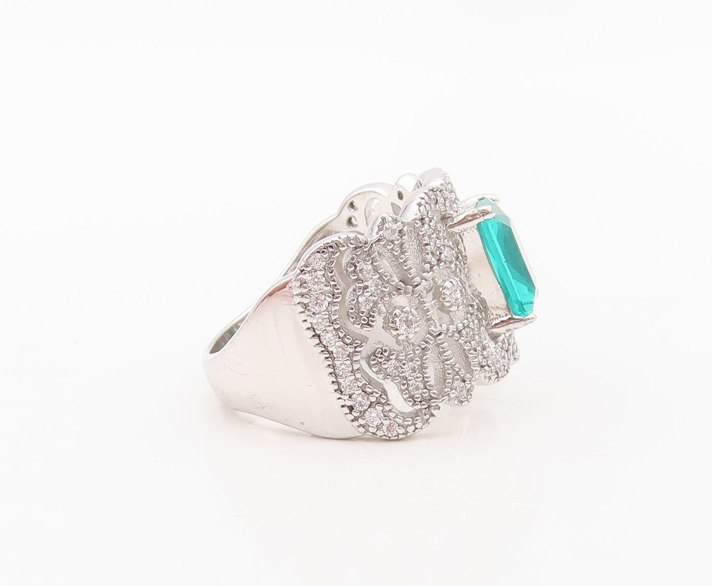 925 Sterling Silver Vintage Ring Floral Cutout White & Sea Green CZ Sz 7 RG30259