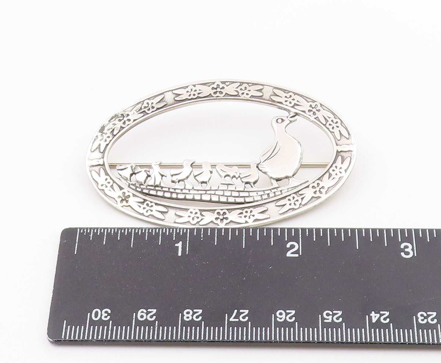 MIA 925 Sterling Silver  Vintage Mom & Baby Ducks Floral Brooch Pin  BP6755