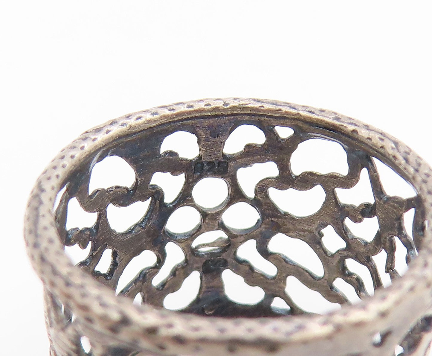 925 Sterling Silver Vintage Ring Intricate Openwork Wide Band  Sz 6.5  RG34560