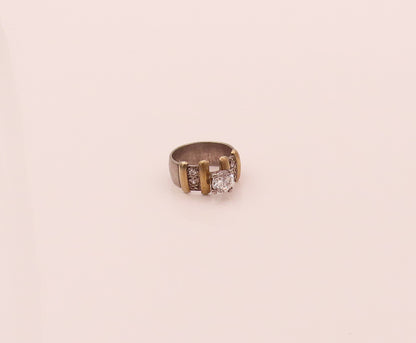 14k GOLD & 925 Silver  Vintage Minimalist CZ Multi Stone Ring Sz 8.25  RG26748