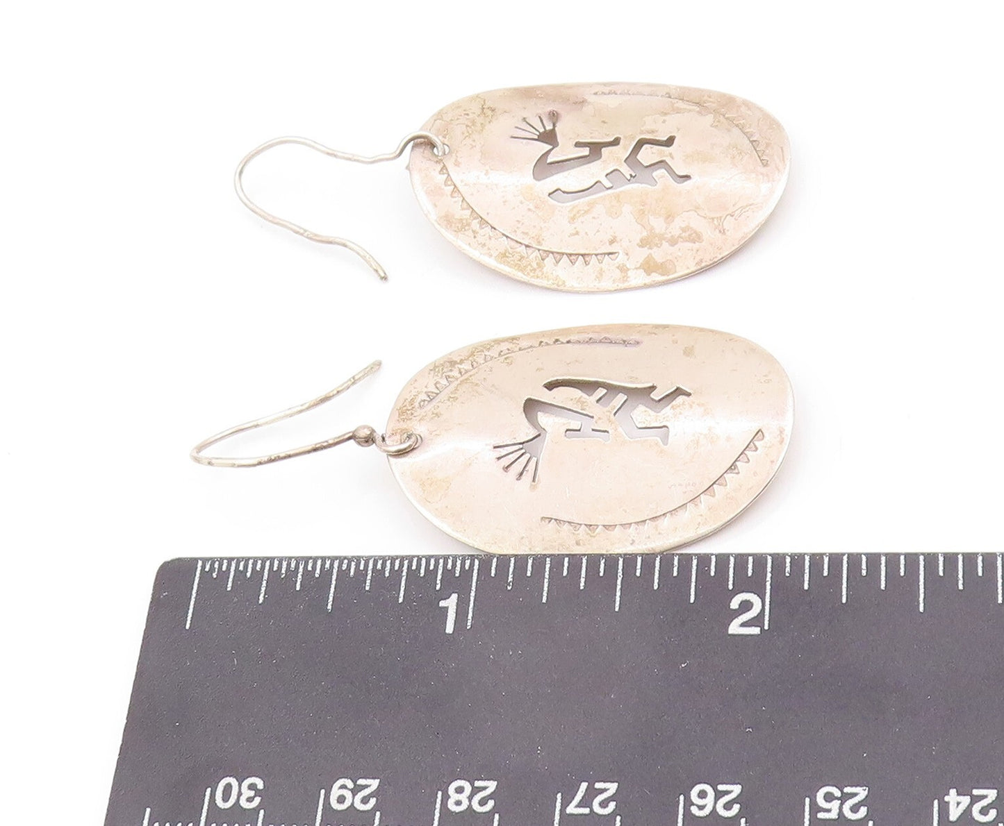 925 Sterling Silver Vintage Earrings NAVAJO Trible Man Playing Music  EG13337