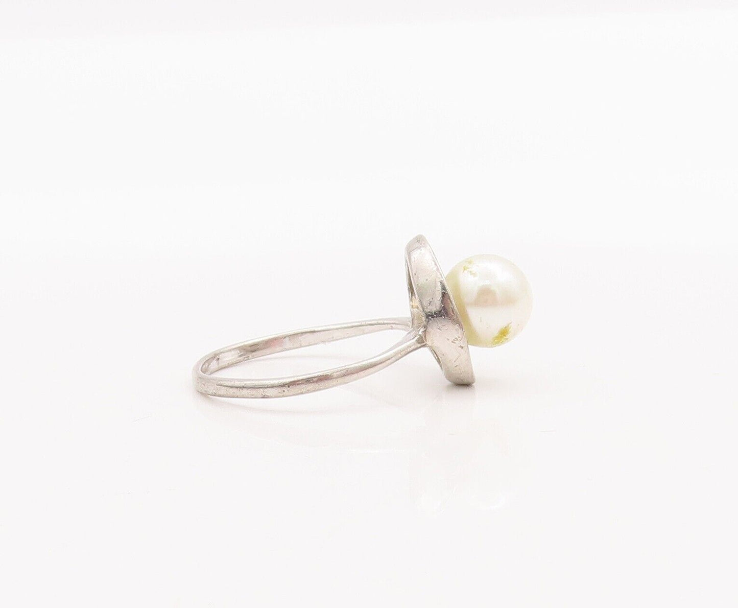 925 Sterling Silver Vintage Ring Designer Carved Pearl & Topaz  Sz 7.5  RG28414