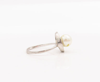925 Sterling Silver Vintage Ring Designer Carved Pearl & Topaz  Sz 7.5  RG28414