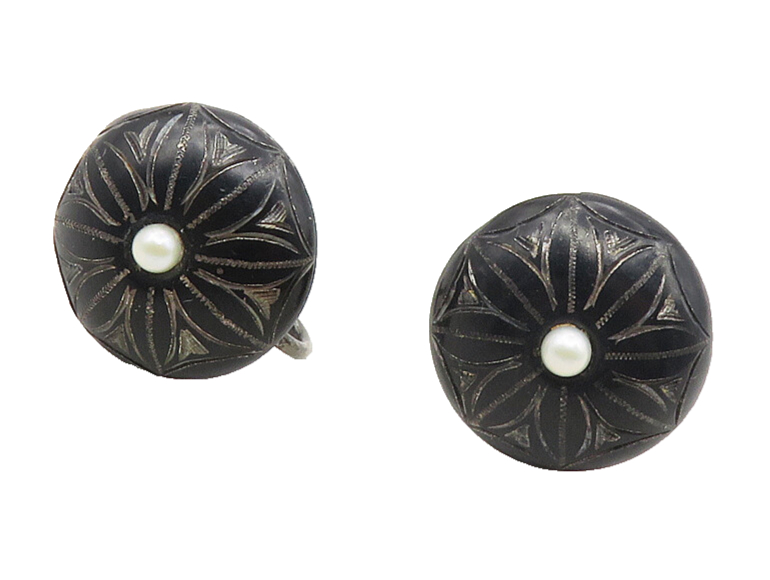 925 Sterling Silver  Vintage Petite Pearl Oxidized Non Pierce Earrings  EG5269
