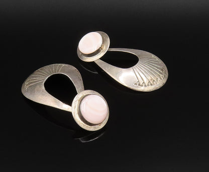 NAVAJO 925 Silver  Vintage Round Agate Etched Pear Shaped Earrings  EG12154