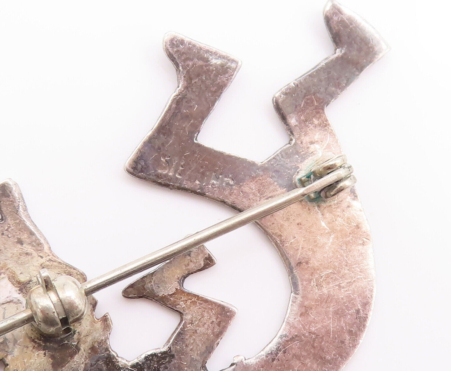 925 Sterling Silver Vintage Brooch Pin NAVAJO Cutout Etched Trible Man  BP10800