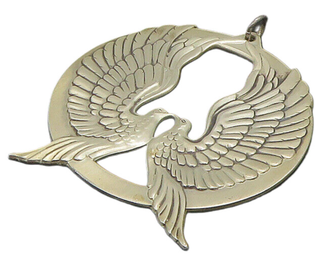 WALLACE 925 Sterling Silver  Vintage Peace On Earth Doves Pendant  PT19214