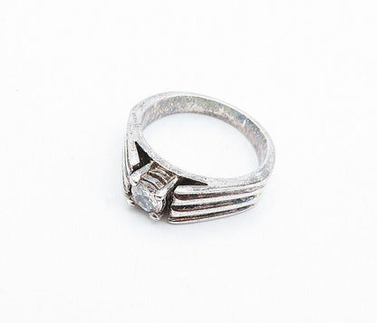 925 Sterling Silver  Vintage Cubic Zirconia Ribbed Solitaire Ring Sz 6  RG6522