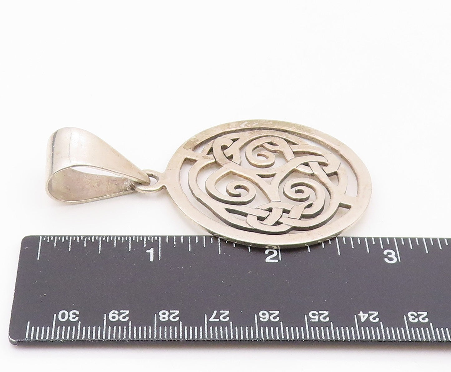 SILPADA 925 Sterling Silver  Vintage Shiny Celtic Knot Swirl Pendant  PT15319