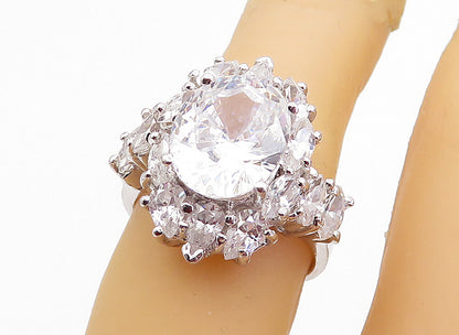 925 Sterling Silver  Sparkling Cubic Zirconia Floral Cocktail Ring Sz 6 RG5282