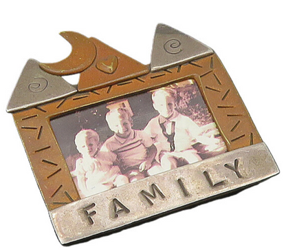 FAR FETCHED 925 Silver  Vintage Family Portrait Frame Brooch Pin  BP6948