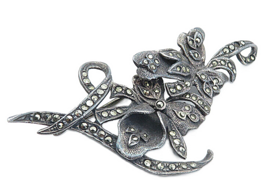 925 Sterling Silver  Vintage Marcasite Decorated Floral Brooch Pin  BP2924