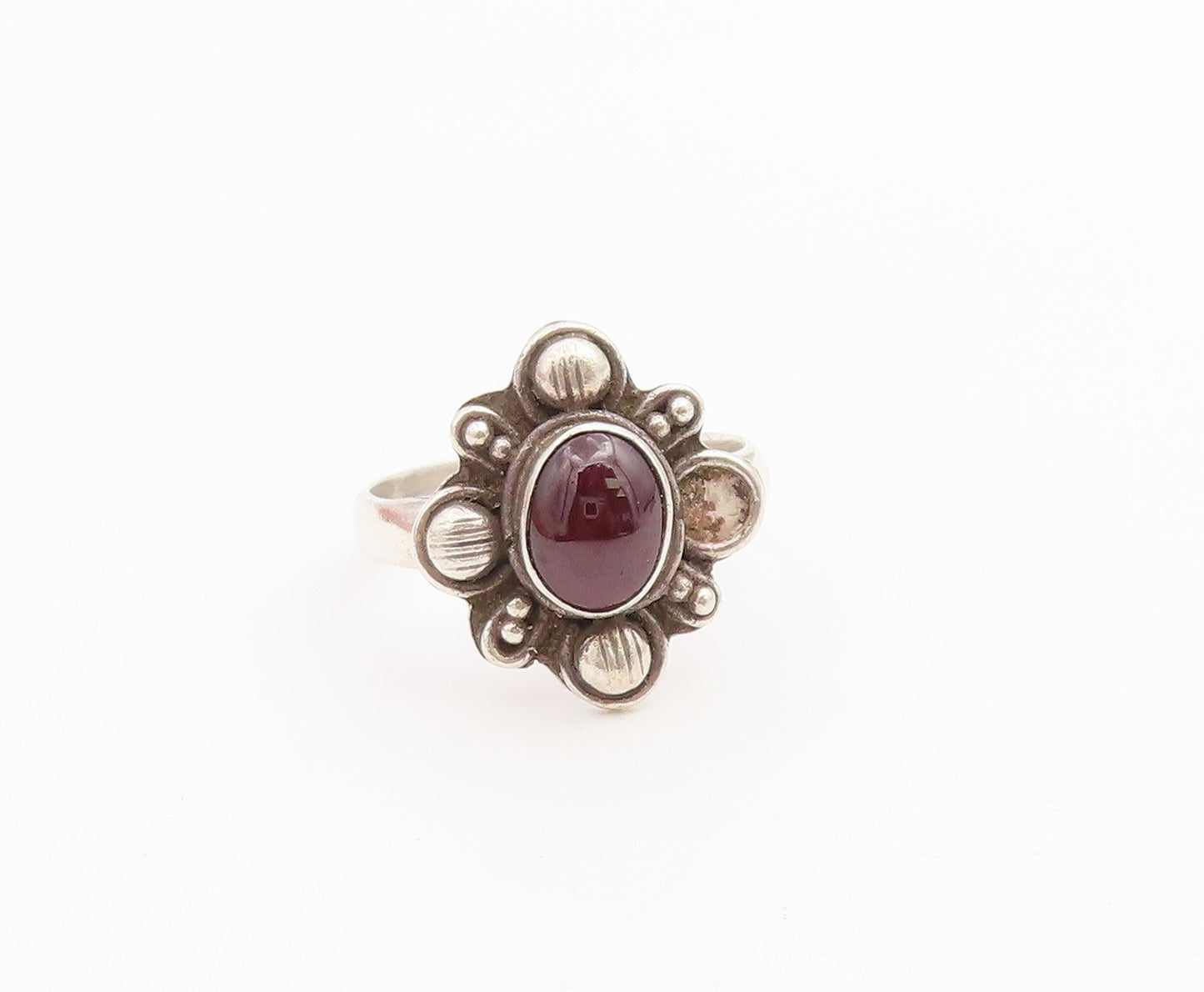 925 Sterling Silver Vintage Ring Cabochon Garnet Bohemian Flower  Sz 7  RG36670