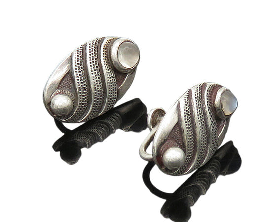 925 Sterling Silver  Vintage Cabochon Topaz Non Pierce Drop Earrings  EG9796