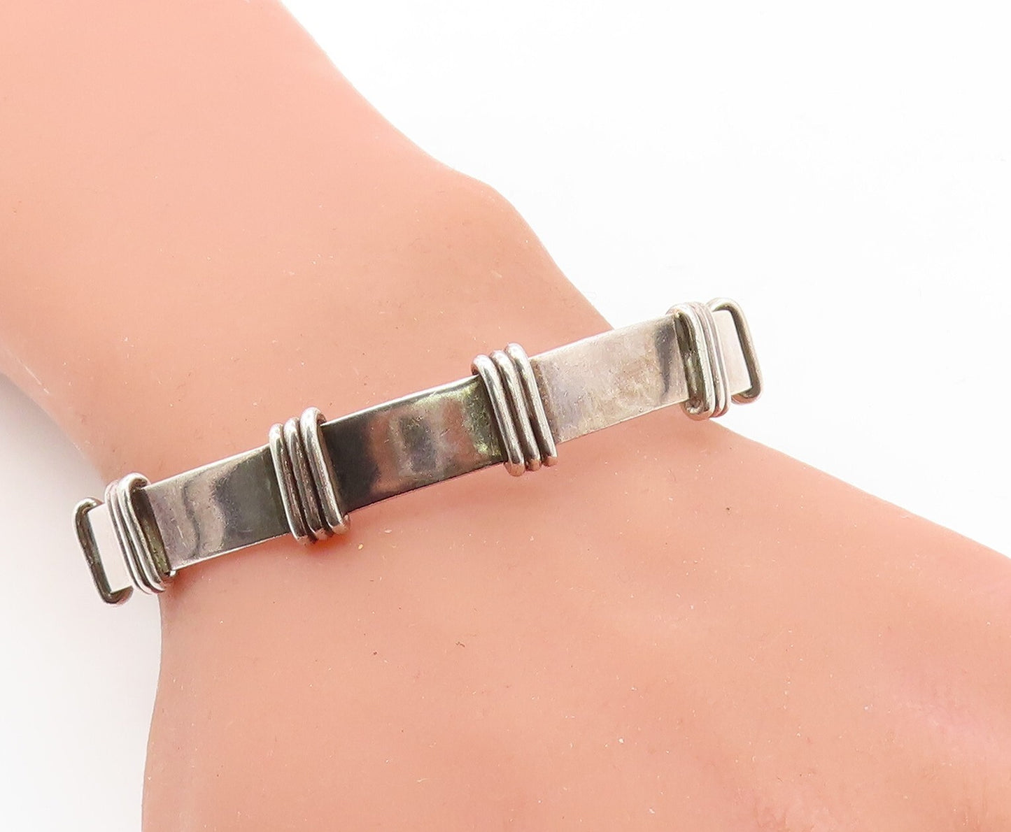 MEXICO 925 Sterling Silver  Vintage Dark Tone Wrapped Bangle Bracelet  BT2922