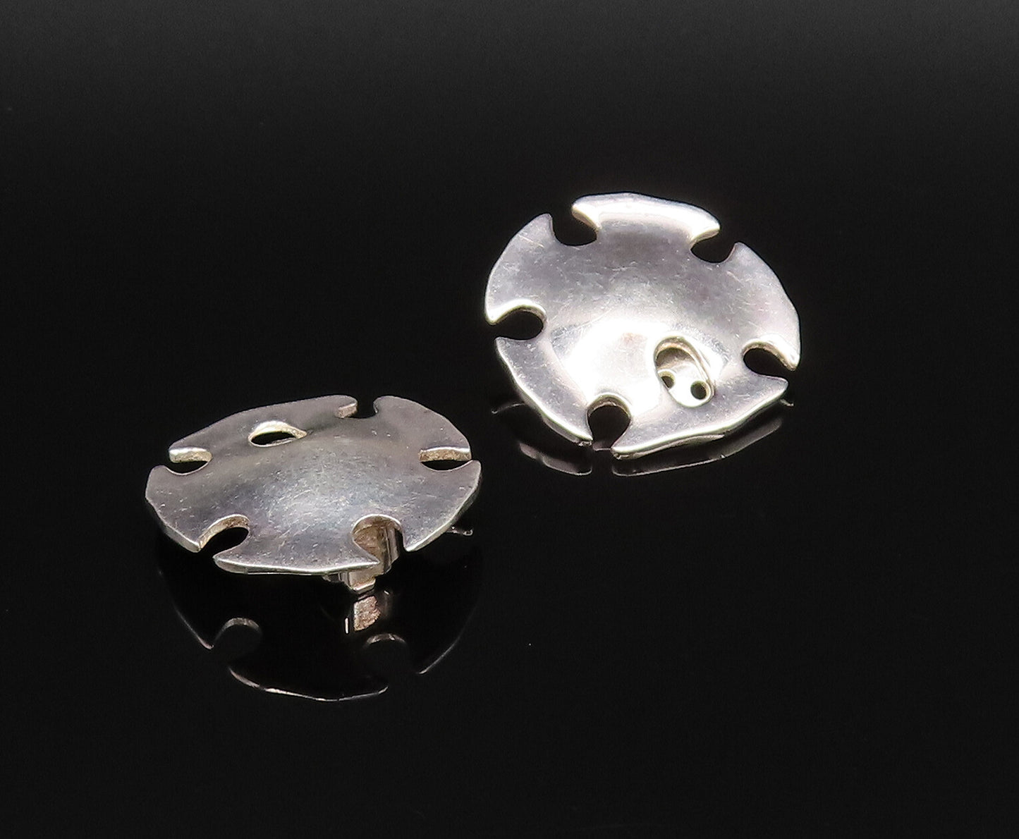 RLM STUDIO 925 Silver  Vintage Fidget Shield Non Pierced Earrings  EG12132