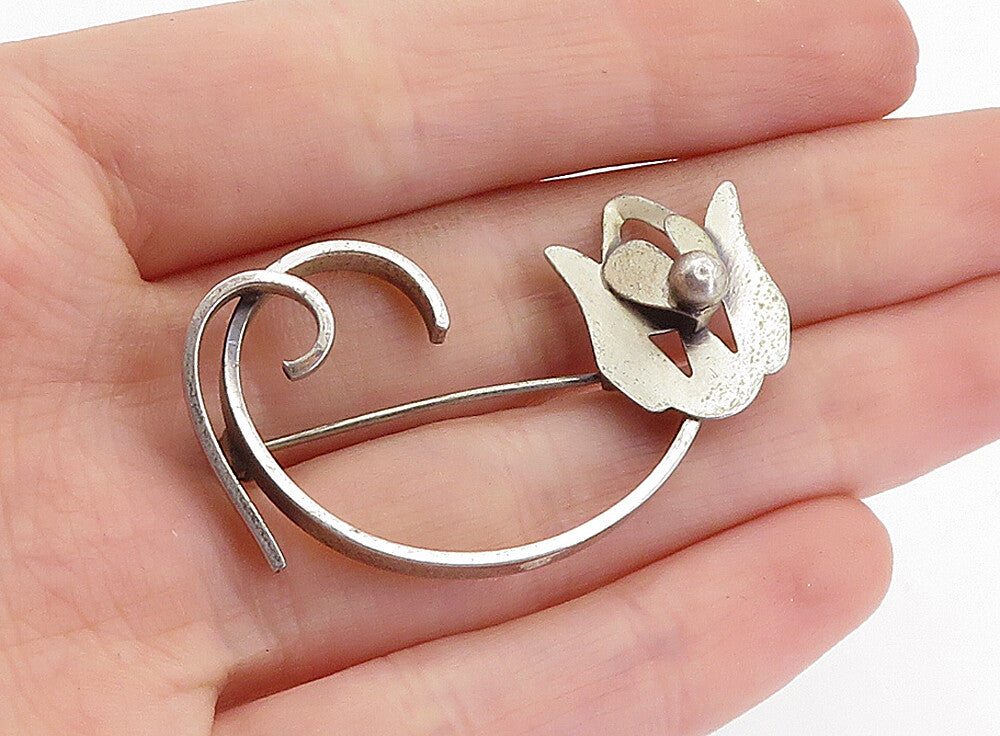 BEAU 925 Sterling Silver  Vintage Modernist Designed Dog Brooch Pin  BP2524
