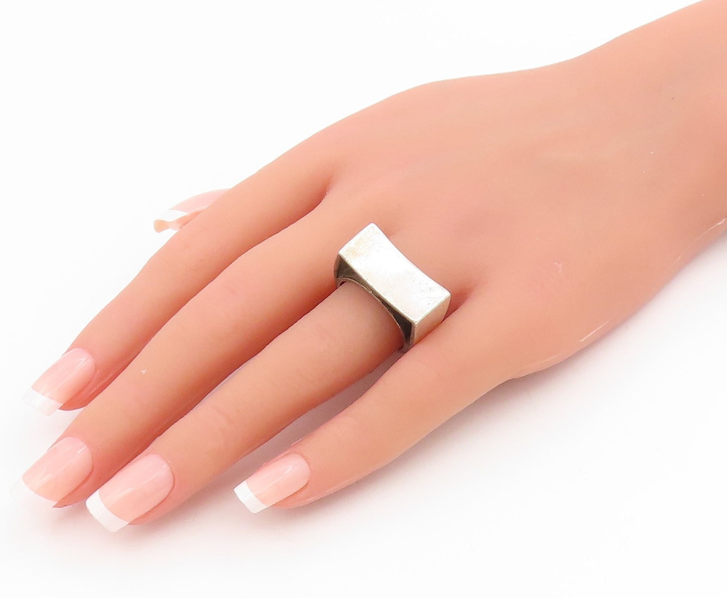 925 Sterling Silver Vintage Ring Minimalist Geometric Curve Band  Sz 8  RG34400