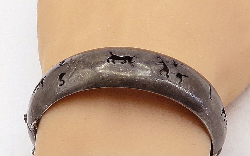 MEXICO 925 Sterling Silver  Vintage Oxidized Cutout Bangle Bracelet  BT1900