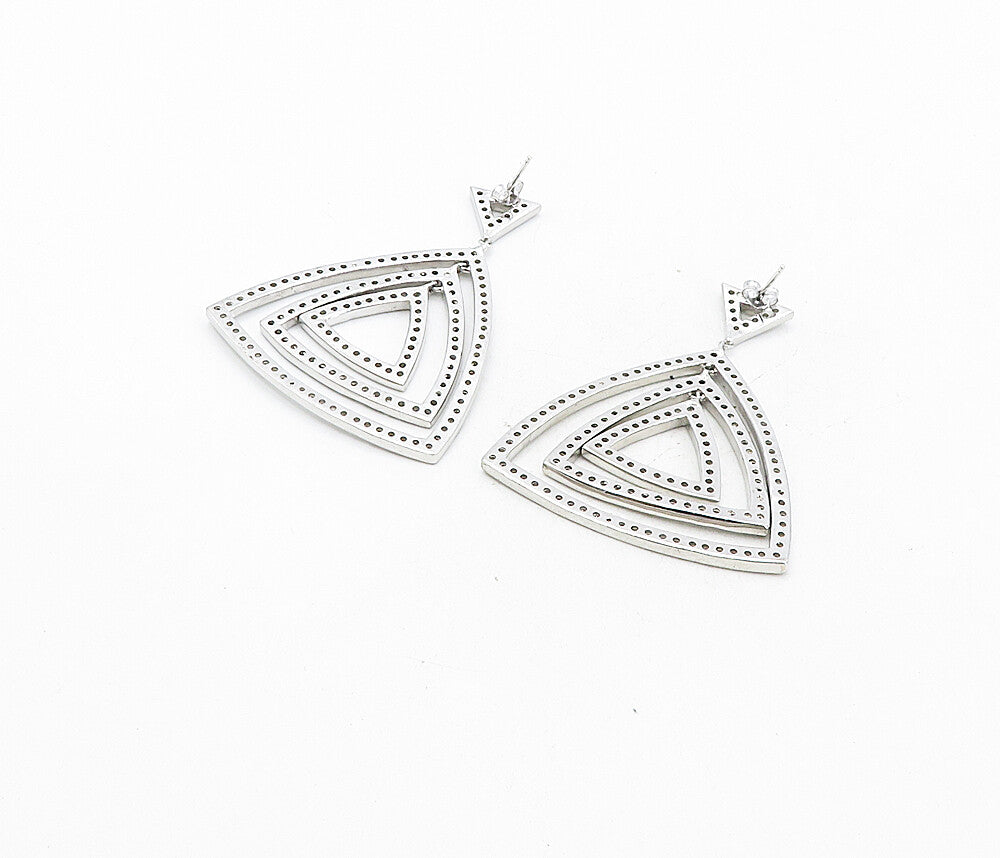 925 Sterling Silver  Sparkling Cubic Zirconia Tringle Dangle Earrings  EG4013