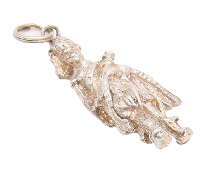 925 Sterling Silver Vintage Pendant 3D Carved Royal Soldier Charm  PT23372