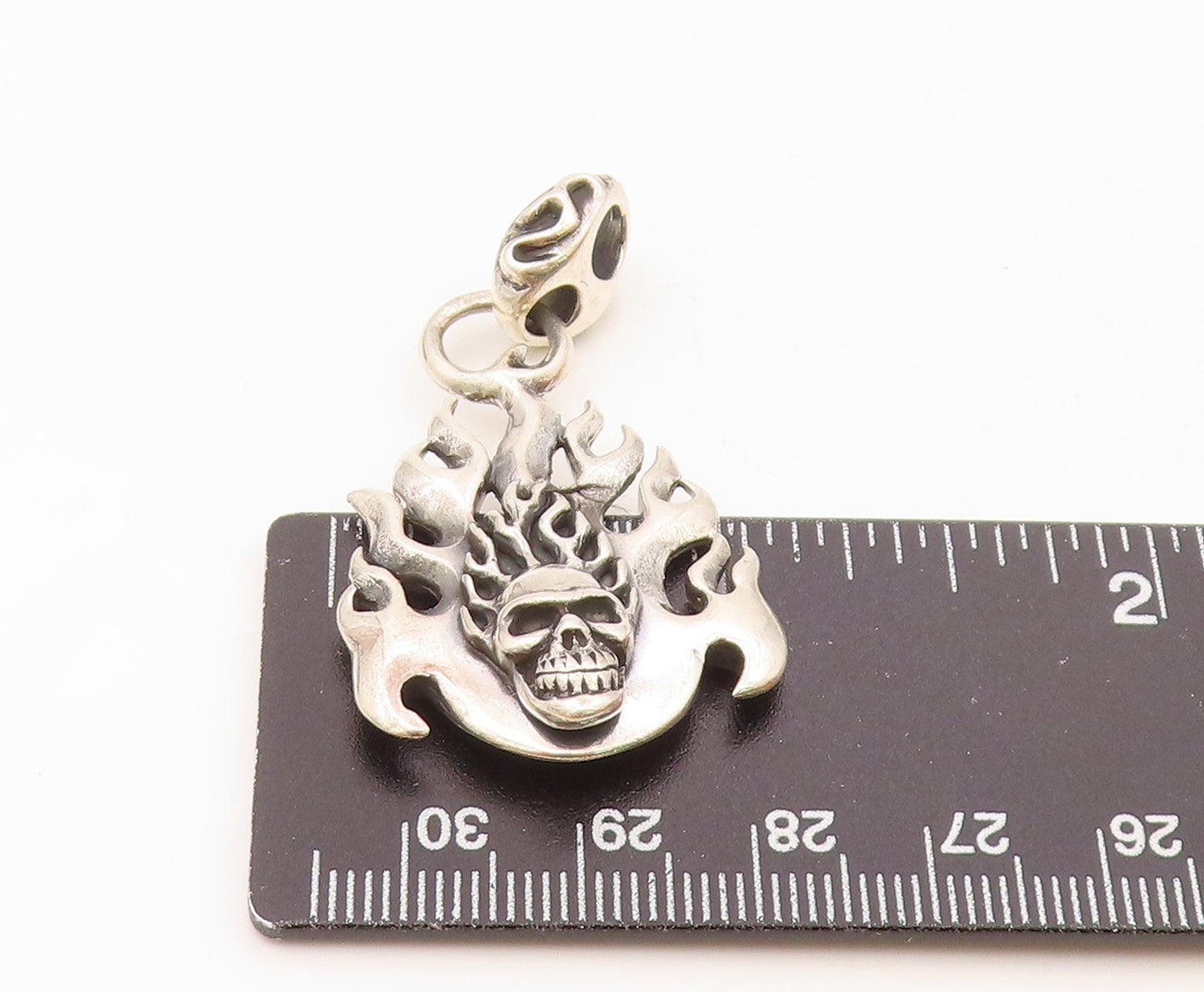 925 Sterling Silver  Vintage Shiny Skeleton Head Fire Flames Pendant  PT18396