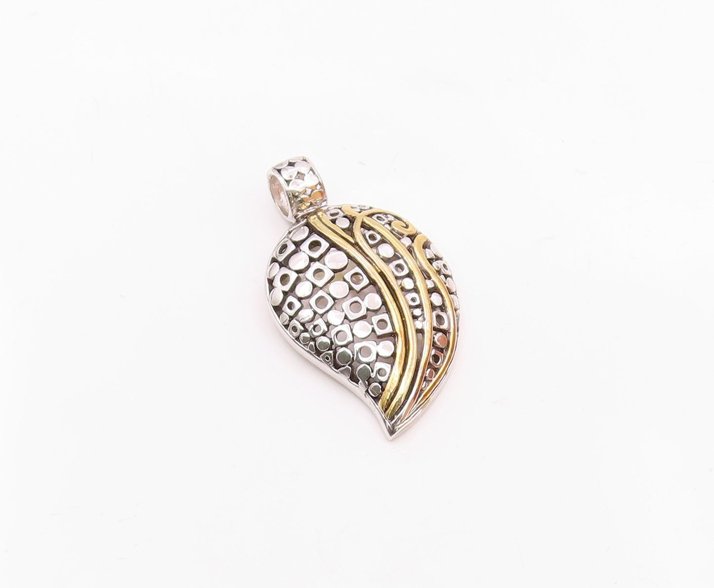 925 Sterling Silver  Shiny Two Tone Swirl Detail Floral Leaf Pendant  PT8502