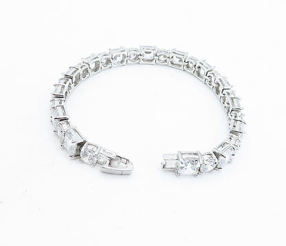 925 Sterling Silver Sparkling Prong Set Cubic Zirconia Chain Bracelet BT3234