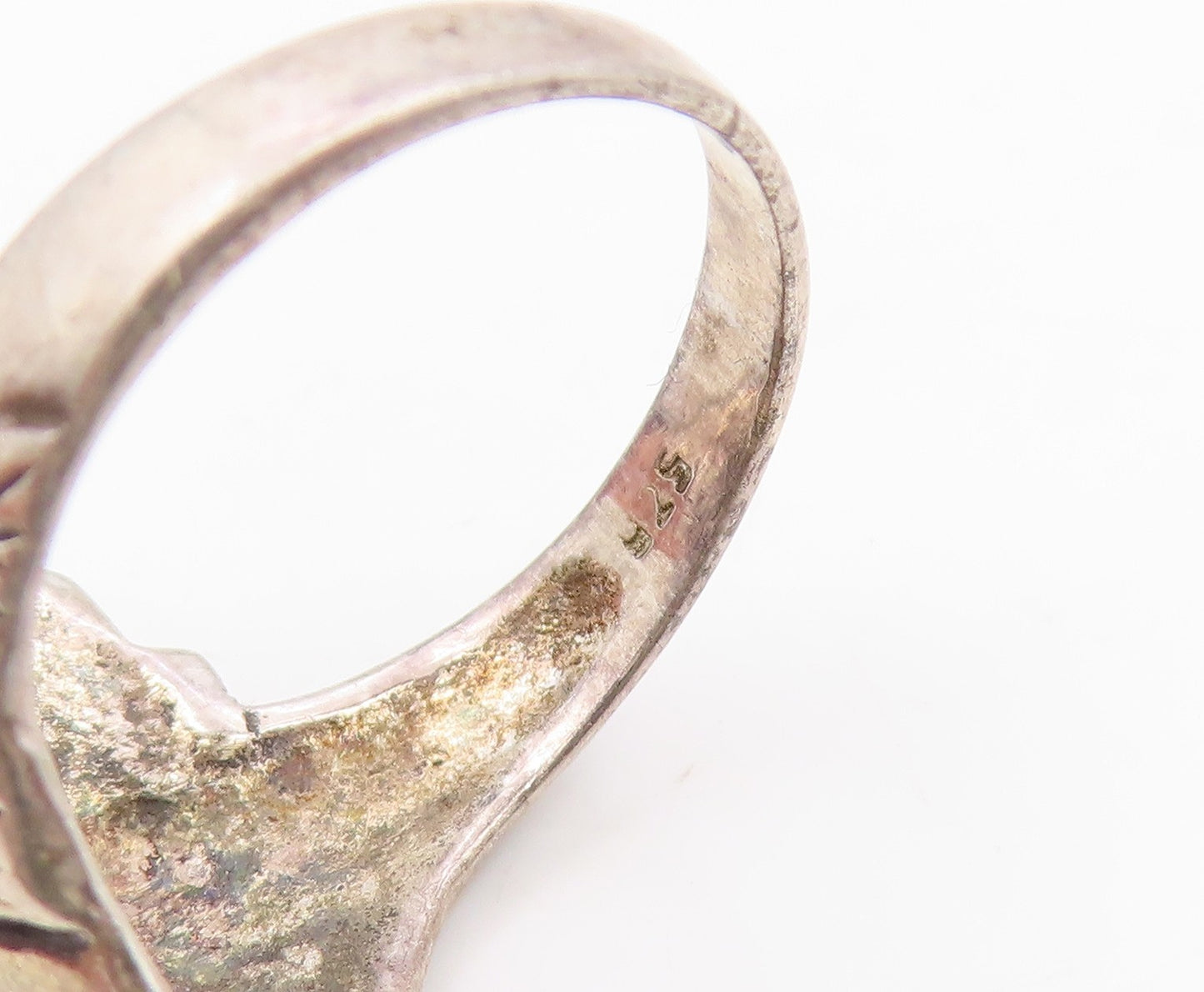 925 Sterling Silver Vintage Ring Enamel Warrior Headdress Motif  Sz 7  RG35416