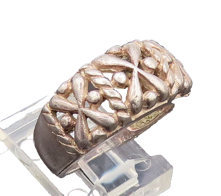925 Silver Vintage Ring Minimalist Carved Cutout Cross & Beaded Sz 7  RG27564