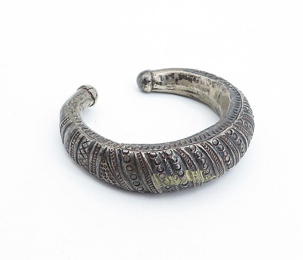 925 Sterling Silver  Vintage Antique Oxidized Pattern Cuff Bracelet  BT2501