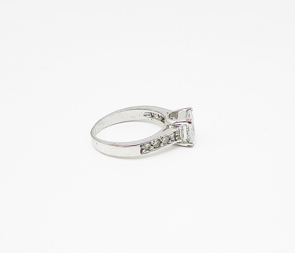 925 Sterling Silver  White Cubic Zirconia Engagement Ring Sz 7.5  RG2960