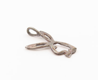 925 Sterling Silver  Vintage Petite Dark Tone Bunny Outline Pendant  PT12716