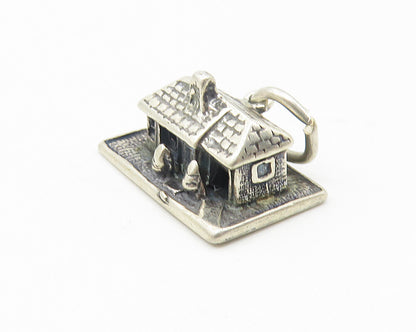 925 Sterling Silver  Vintage Petite Dark Tone House & Lawn Pendant  PT8731