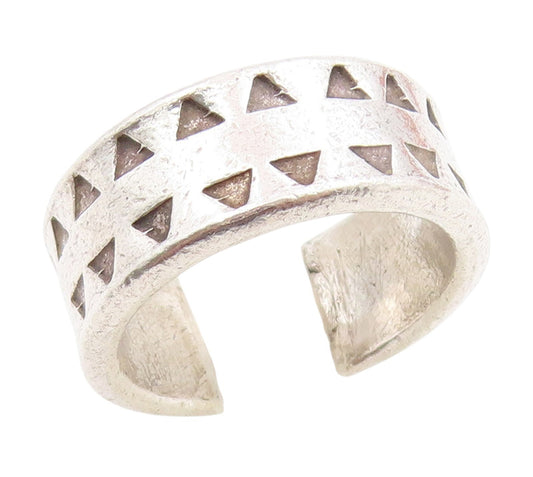 925 Sterling Silver Vintage Ring Etched Geometric Triangle Cutout  Sz 7  RG34153