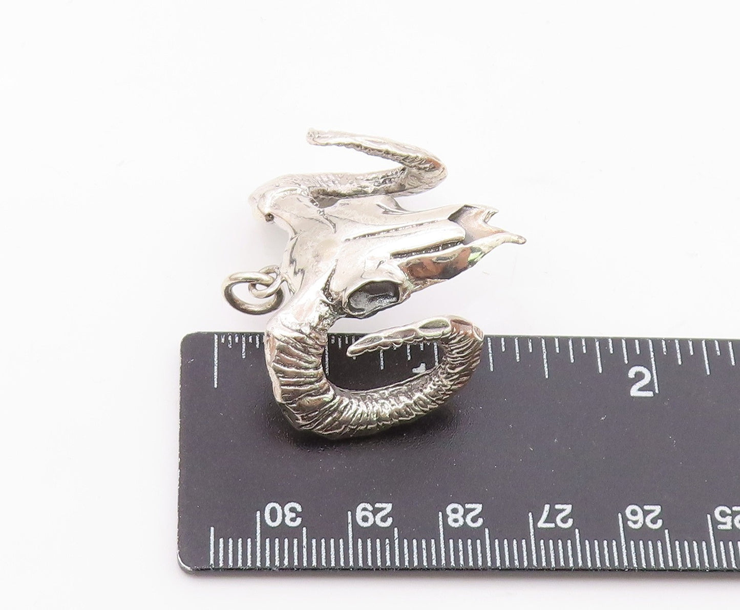 925 Sterling Silver  Vintage Shiny Ram's Skull Animal Motif Pendant  PT18517