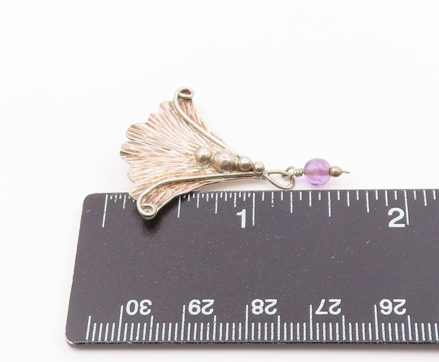 925 Silver  Vintage Linear Textured Shell & Chalcedony Bead Pendant  PT21245
