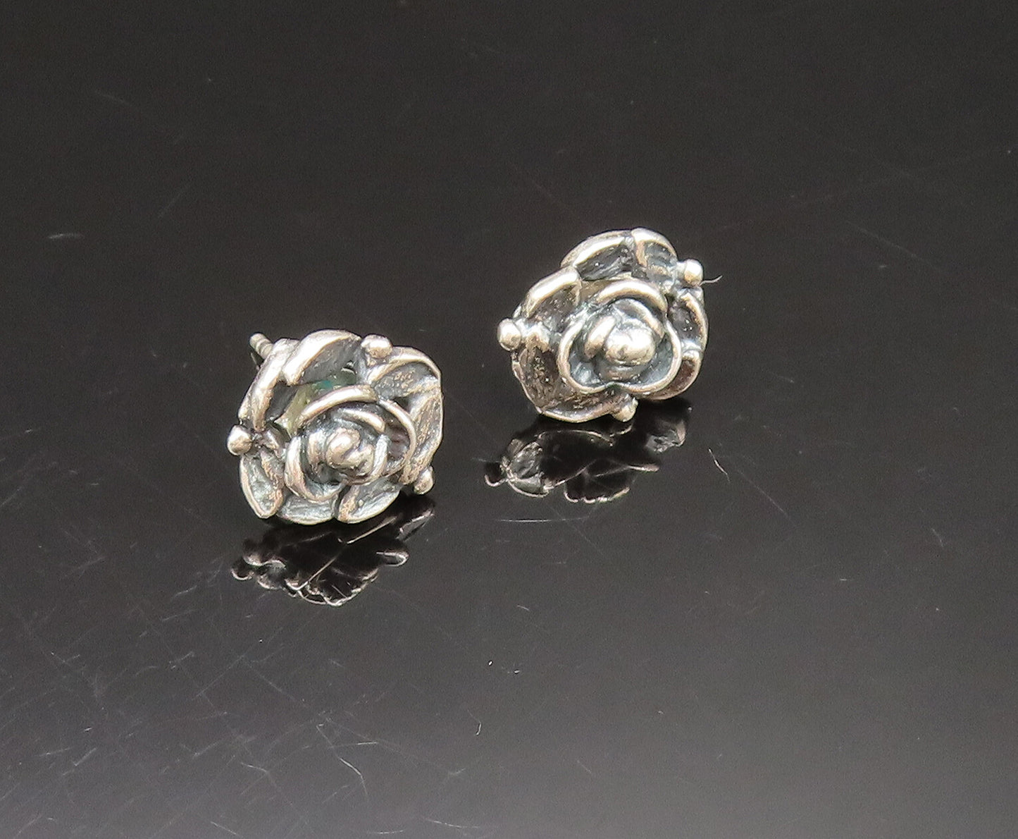 ISRAEL 925 Sterling Silver  Vintage Carved Rose Flower Stud Earrings  EG11759