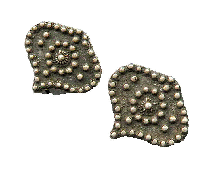 925 Sterling Silver   Vintage Antique Oxidized Non Pierce Earrings  EG11278