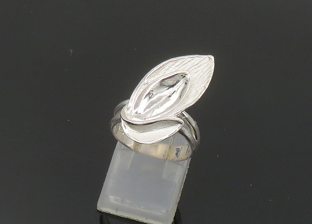 925 Sterling Silver  Vintage Shiny Floral Leaves Band Ring Sz 6  RG20455