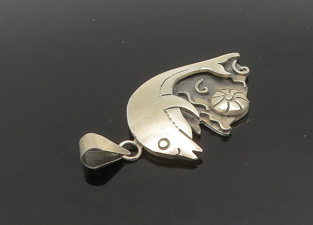 925 Sterling Silver  Vintage Leaping Dolphin Animal Motif Pendant  PT19218