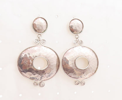 925 Sterling Silver Vintage Earrings Swirled Bordered Dangling Donut  EG13148