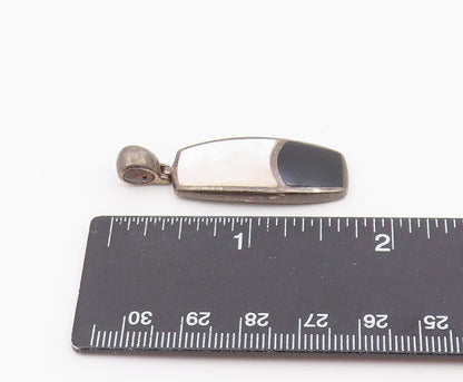 925 Sterling Silver Vintage Pendant Classic Mother Of Pearl & Onyx Drop  PT26406