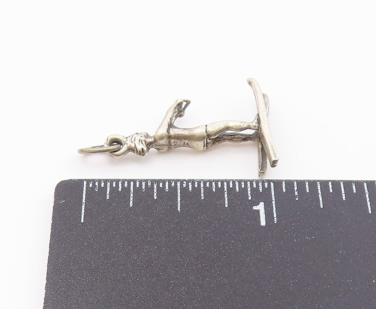 925 Sterling Silver  Vintage Shiny Petite Water Ski Sports Pendant  PT18379