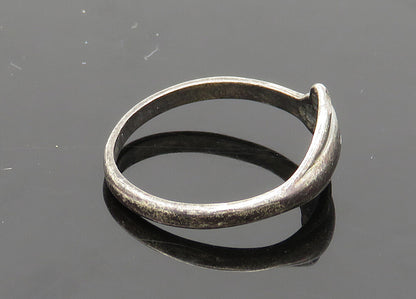 925 Sterling Silver  Vintage Dark Tone Diamond Cut Band Ring Sz 7.5  RG20548