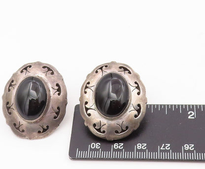 925 Sterling Silver Vintage Earrings Cabochon Onyx Scrollwork Cut Out   EG13872