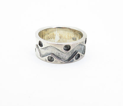 925 Sterling Silver  Vintage Dark Tone Zig Zag Design Band Ring Sz 6.5  RG3967